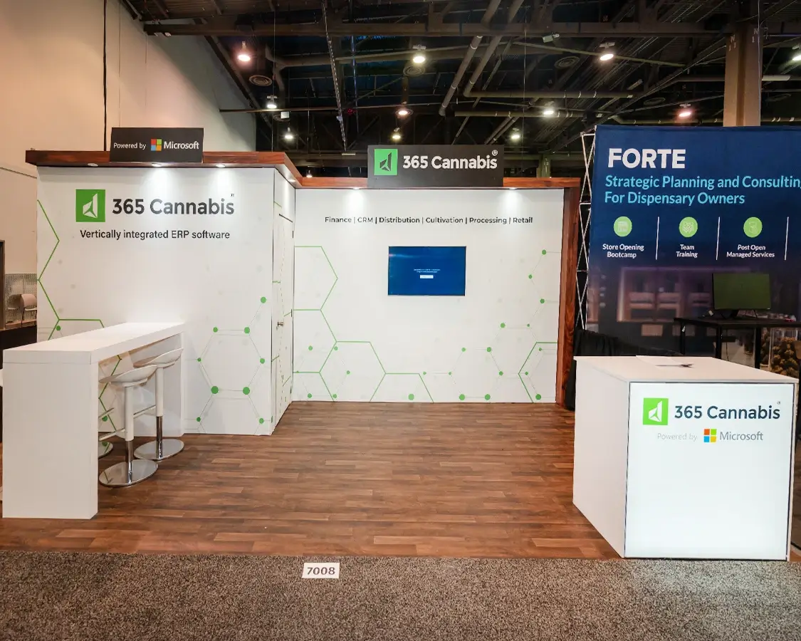 Stand out with impactful 10x20 trade show booth rentals