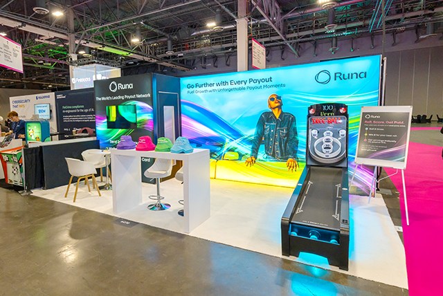 10x20 Trade Show Display Rental for Runa Inc at Money 20/20, Designed and Built by Exponents in Las Vegas